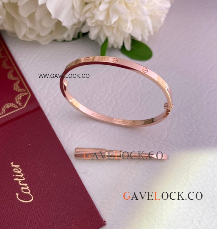 Hot Sale Copy Cartier Rose Gold Bangle Narrow style